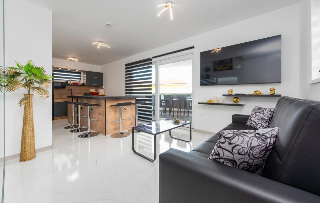 Luxurioeses Penthouse Welle Mit Whirlpool, Grill Und Meerblick Vir Luaran gambar