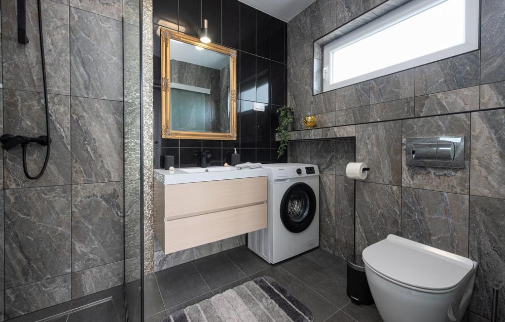Luxurioeses Penthouse Welle Mit Whirlpool, Grill Und Meerblick Vir Luaran gambar