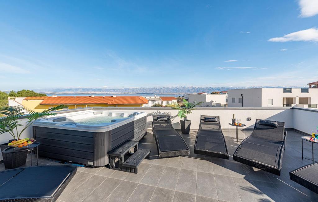 Luxurioeses Penthouse Welle Mit Whirlpool, Grill Und Meerblick Vir Luaran gambar